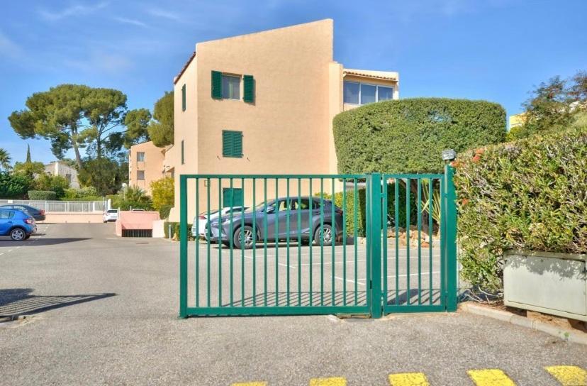 Studio Avec Piscines A 500M De La Plage Bandol Exterior foto